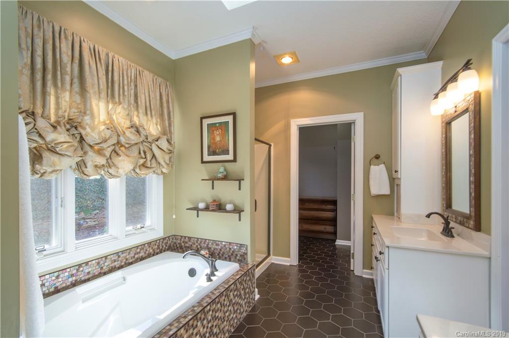 439 Windswept Drive Asheville NC 28801