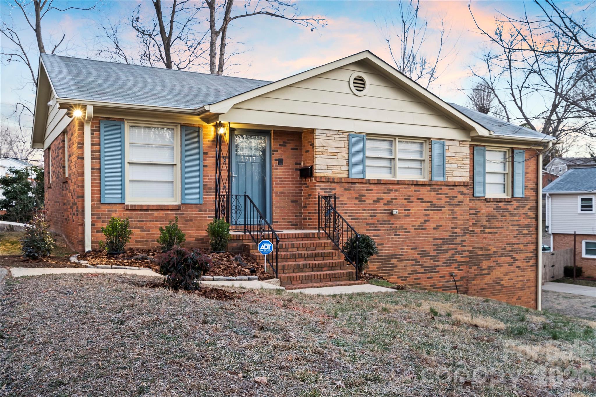 1717 Woodvalley Drive Charlotte NC 28216