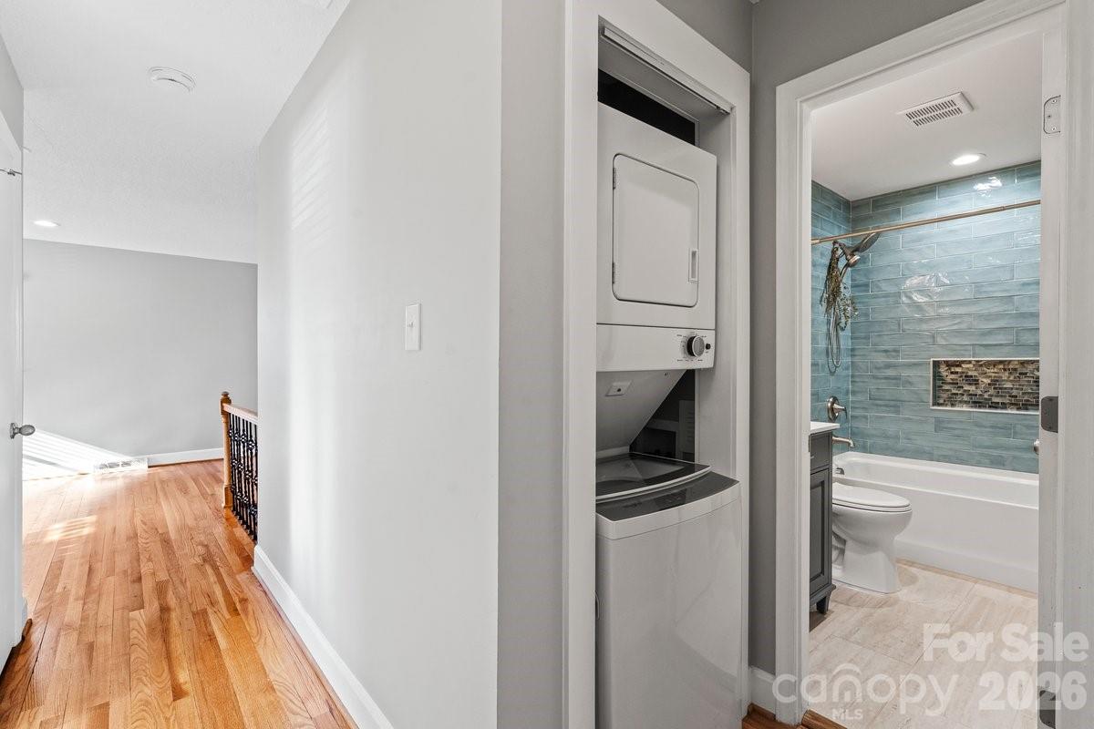 1717 Woodvalley Drive Charlotte NC 28216