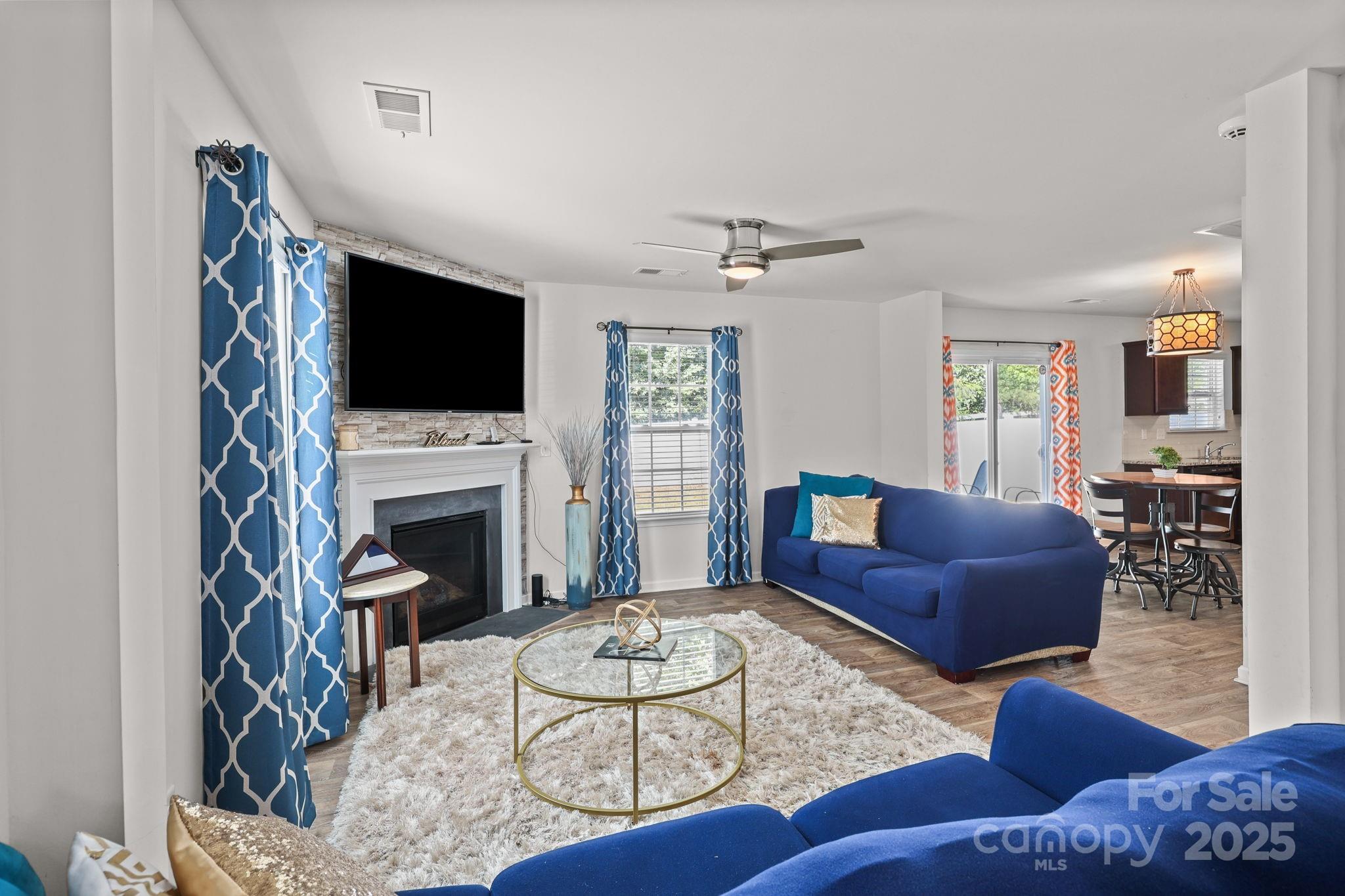 5433 Tumbling Brook Lane Charlotte NC 28216