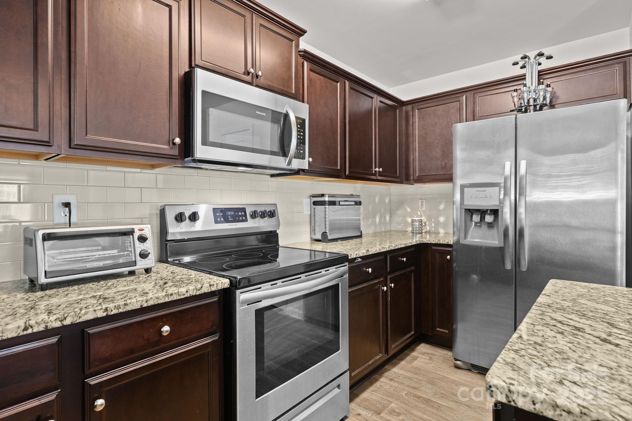 5433 Tumbling Brook Lane Charlotte NC 28216