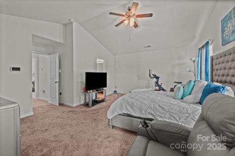5433 Tumbling Brook Lane Charlotte NC 28216