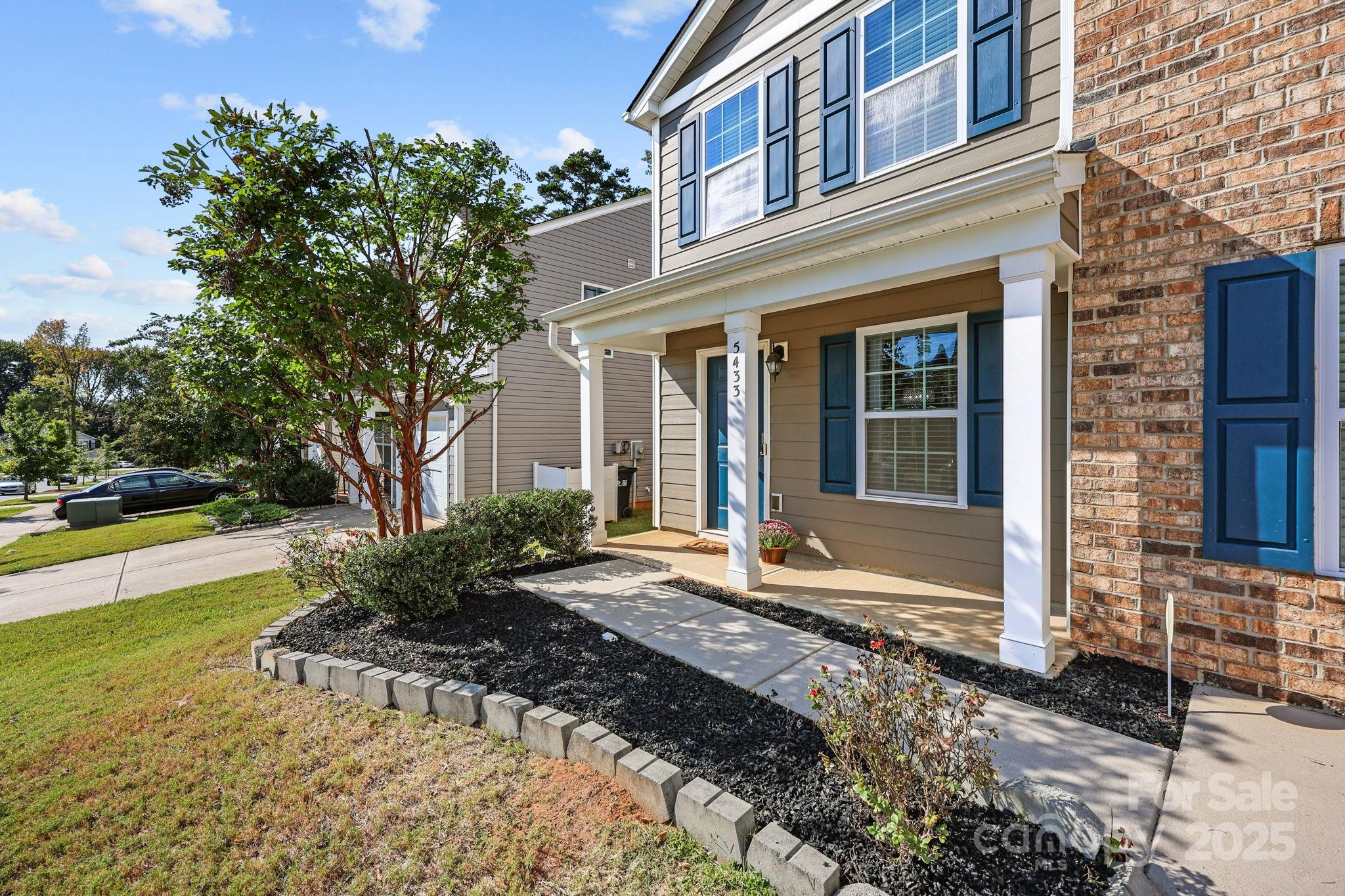 5433 Tumbling Brook Lane Charlotte NC 28216