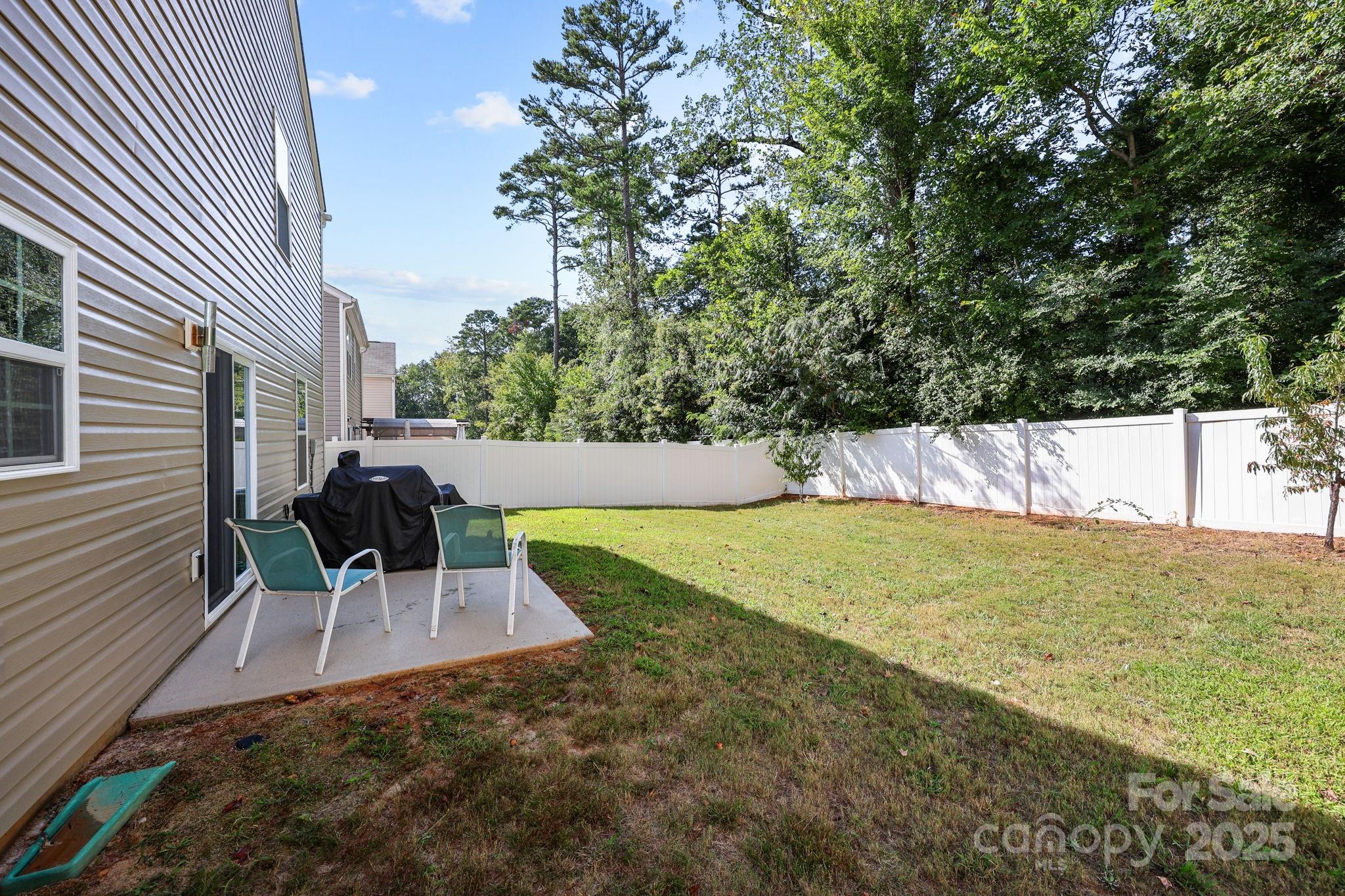 5433 Tumbling Brook Lane Charlotte NC 28216