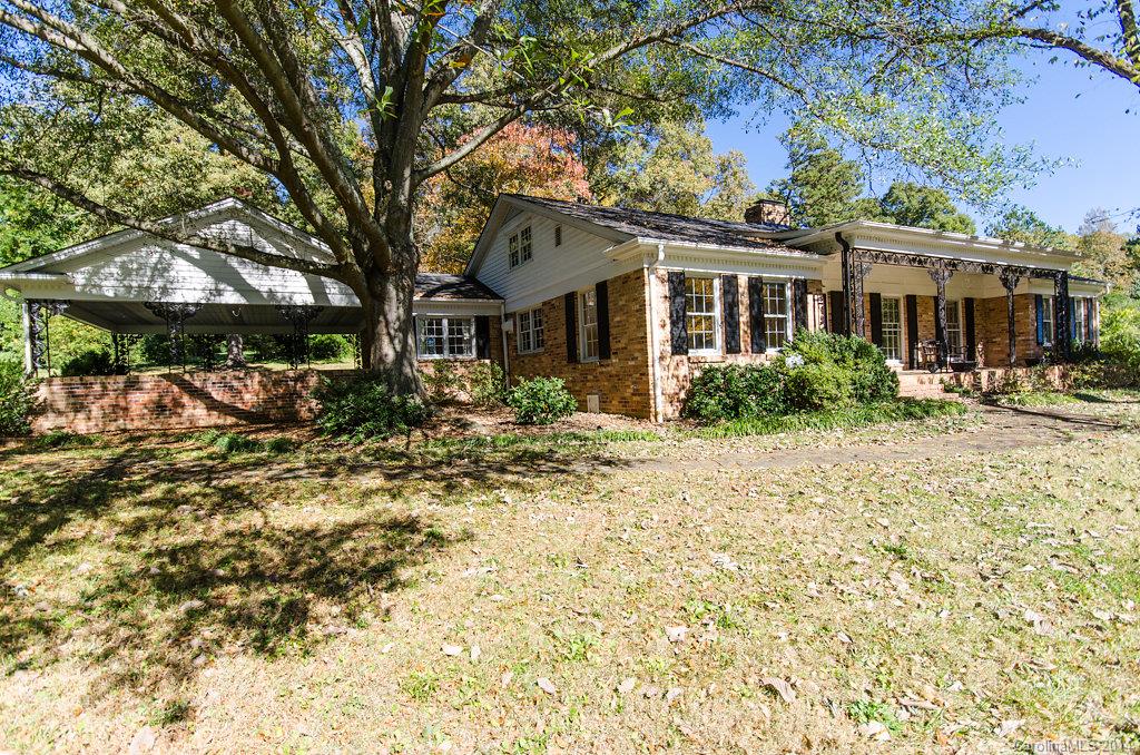1501 Country Club Road Lincolnton NC 28092
