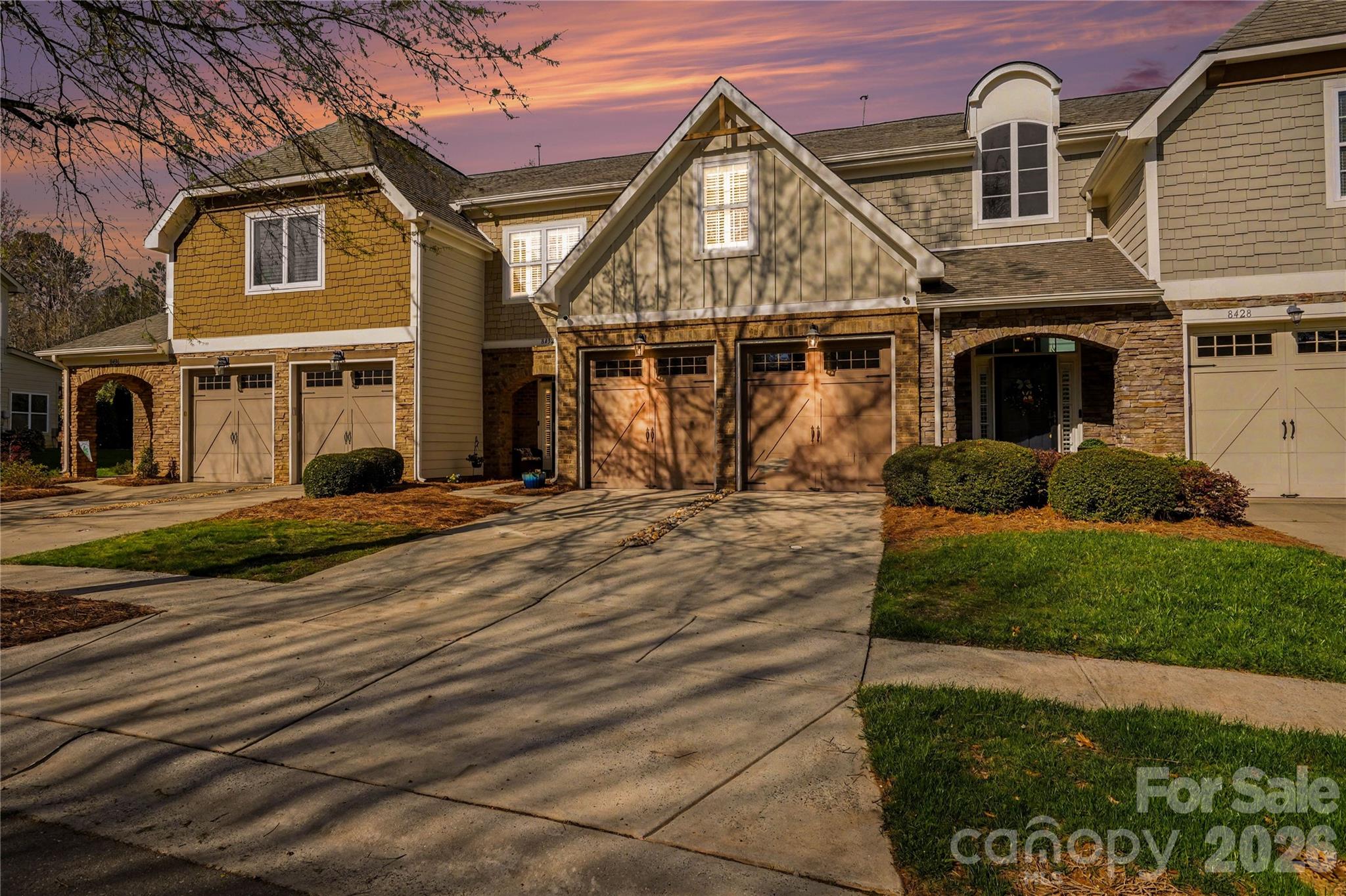 8432 Loxton Circle Charlotte NC 28214