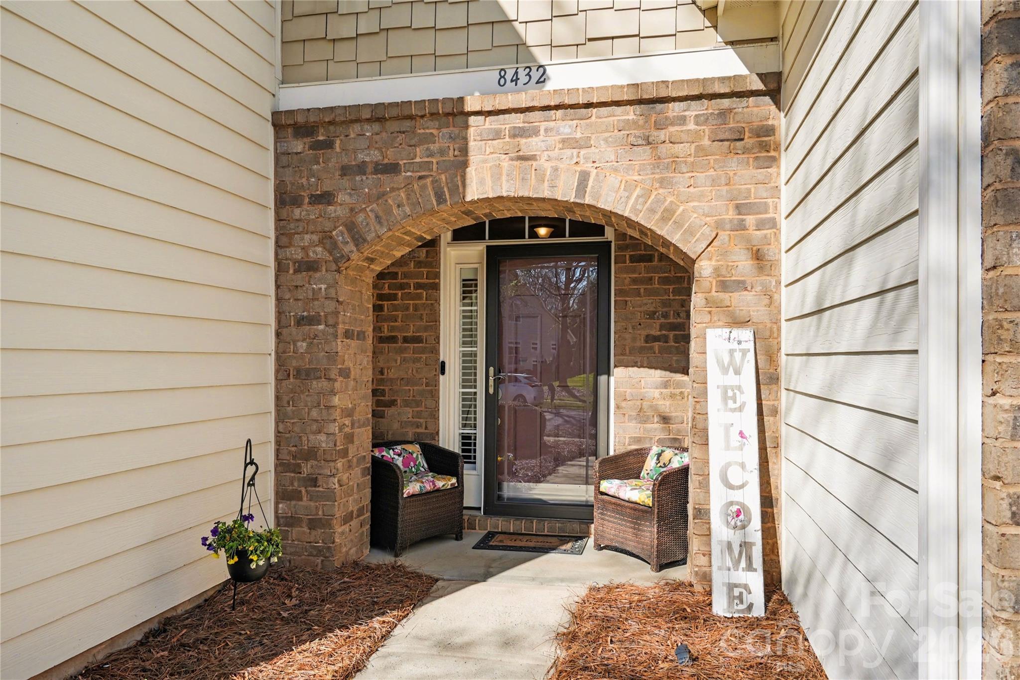 8432 Loxton Circle Charlotte NC 28214