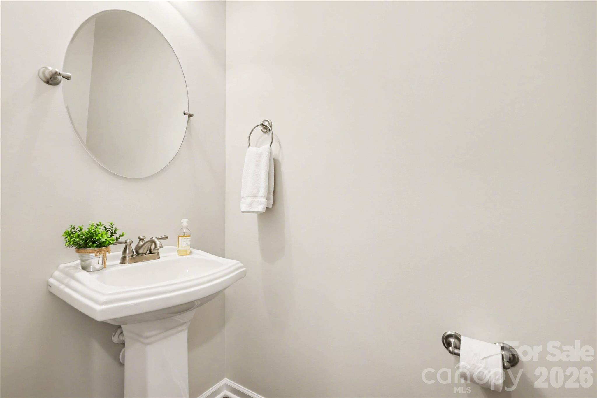 8432 Loxton Circle Charlotte NC 28214