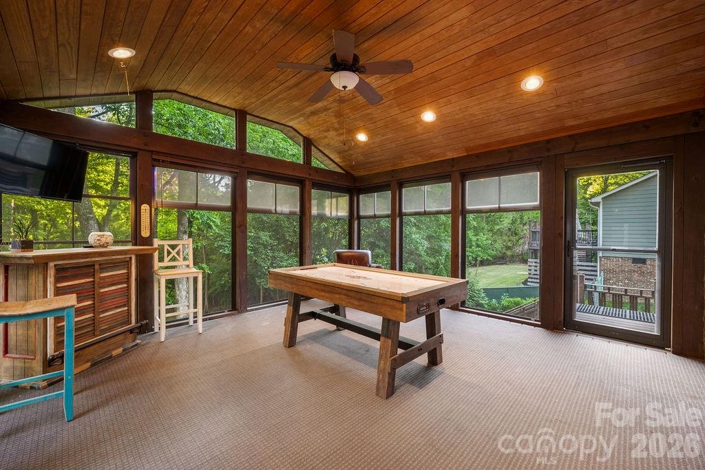 8038 Ritter Drive Charlotte NC 28270