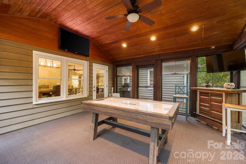 8038 Ritter Drive Charlotte NC 28270