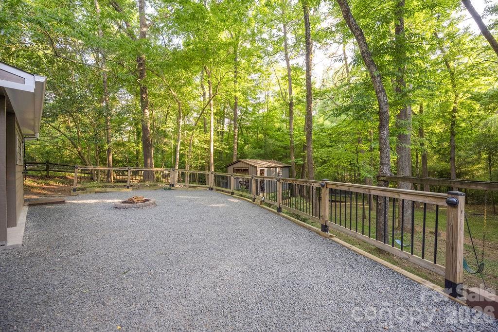 8038 Ritter Drive Charlotte NC 28270