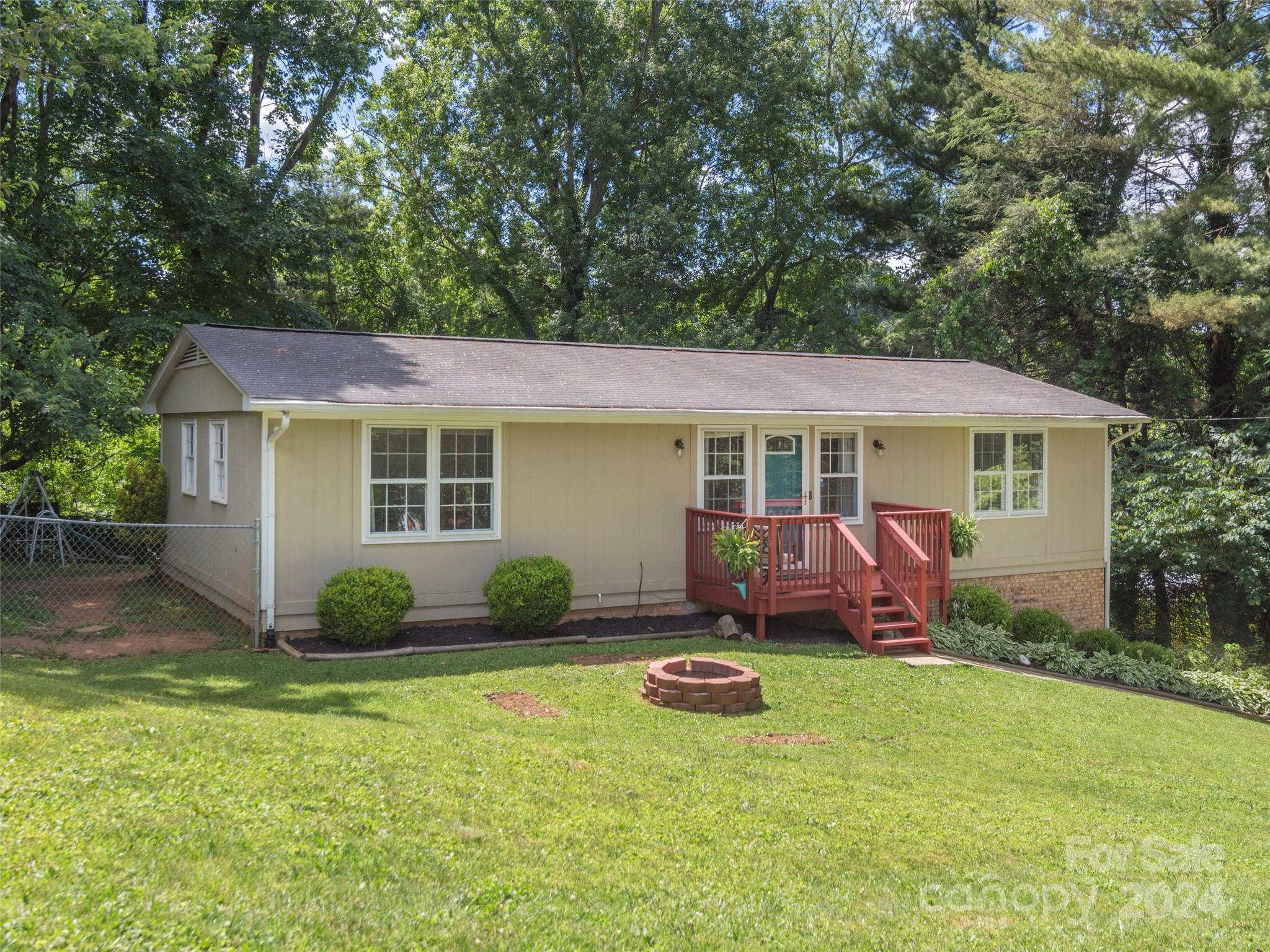 124 Chambers View Drive Clyde NC 28721