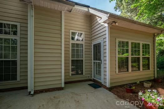 1614 Iverness Court Gastonia NC 28056