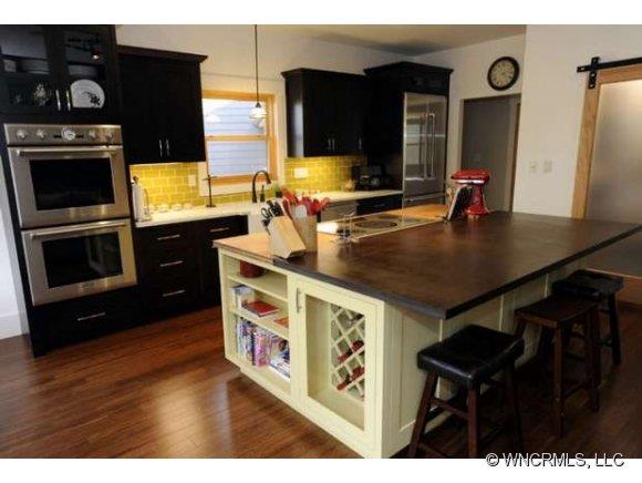 22 Sonnet Lane Asheville NC 28804