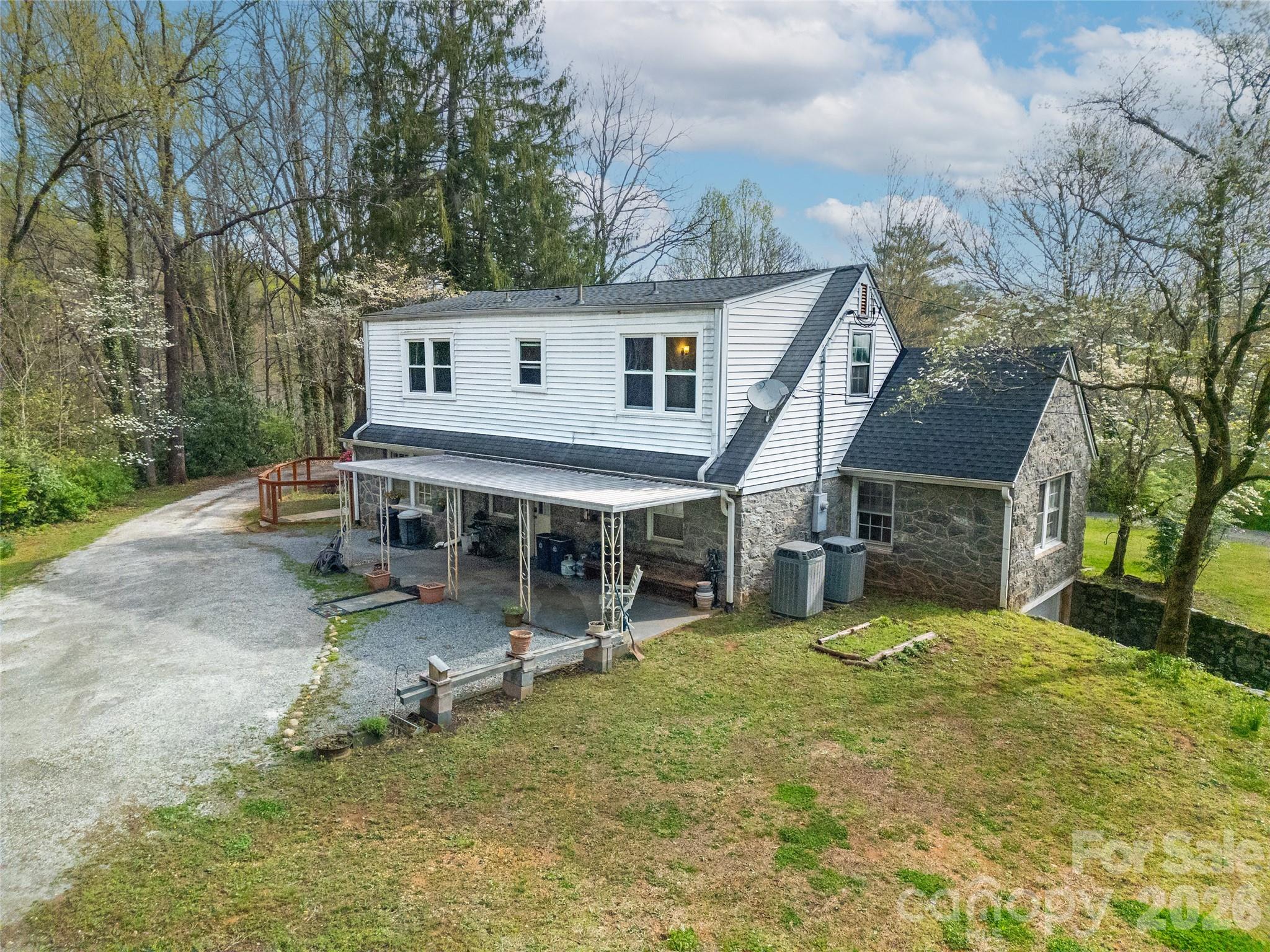 514 Cherryfield Loop Brevard NC 28712