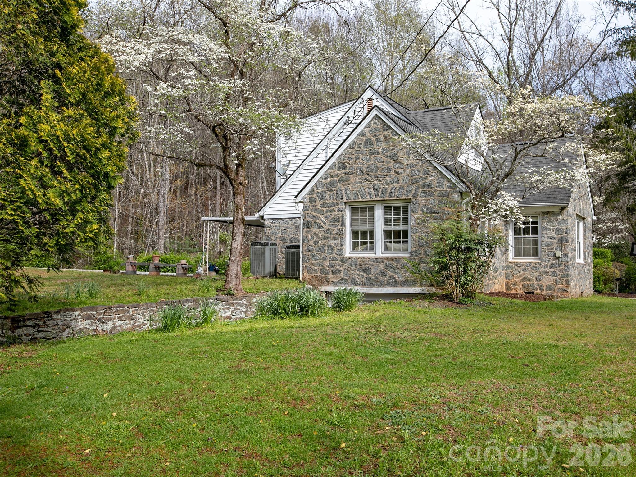514 Cherryfield Loop Brevard NC 28712