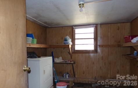 1905 Little Creek Road Burnsville NC 28714