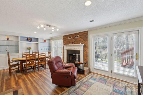 15 Jonway Court Candler NC 28715