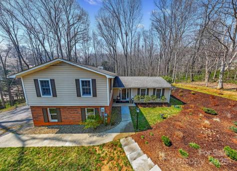 15 Jonway Court Candler NC 28715