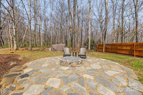 15 Jonway Court Candler NC 28715