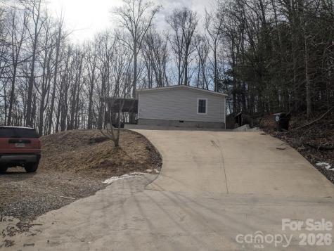11 Gertrude Lane Candler NC 28715