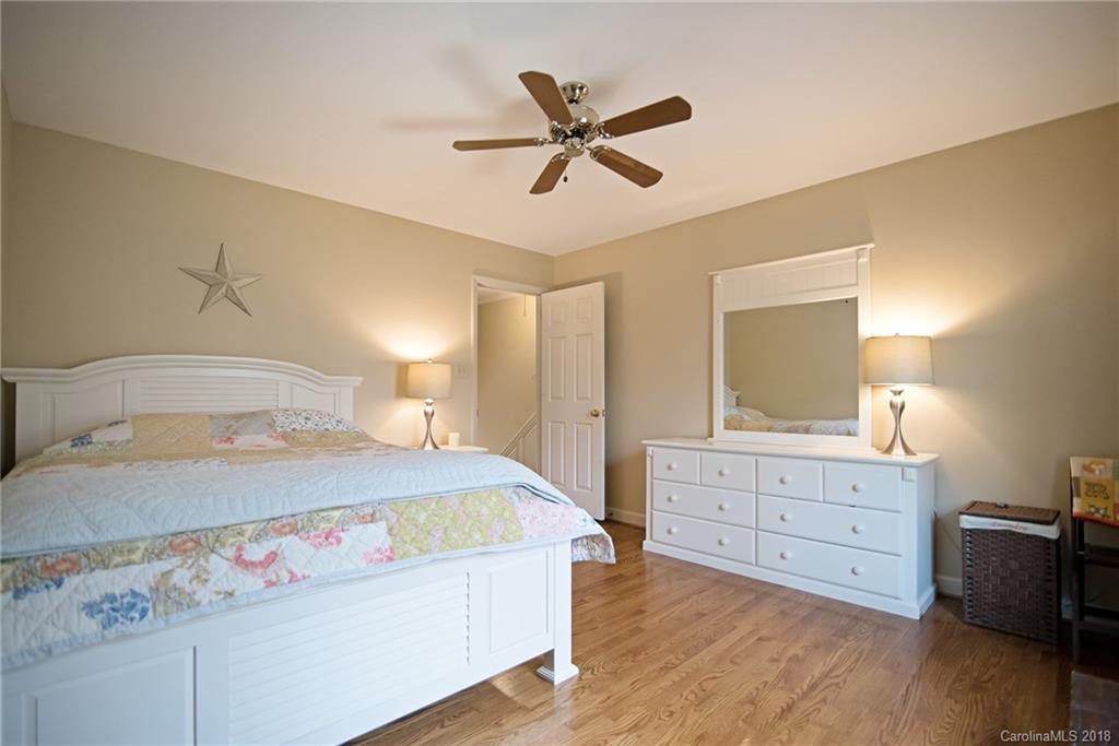 2307 Brandermill Place Charlotte NC 28226