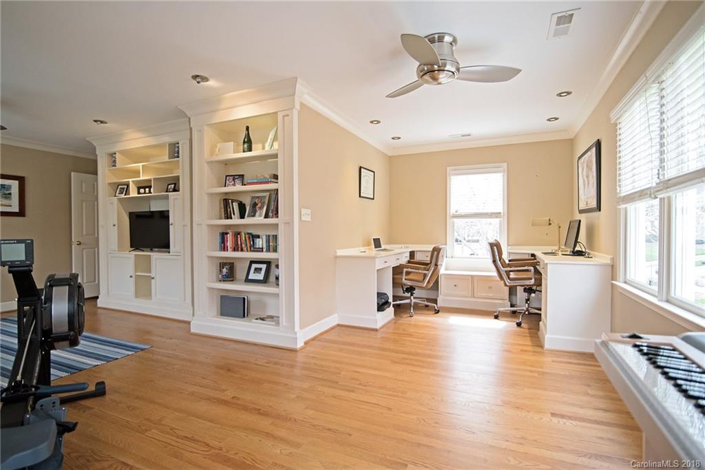 2307 Brandermill Place Charlotte NC 28226