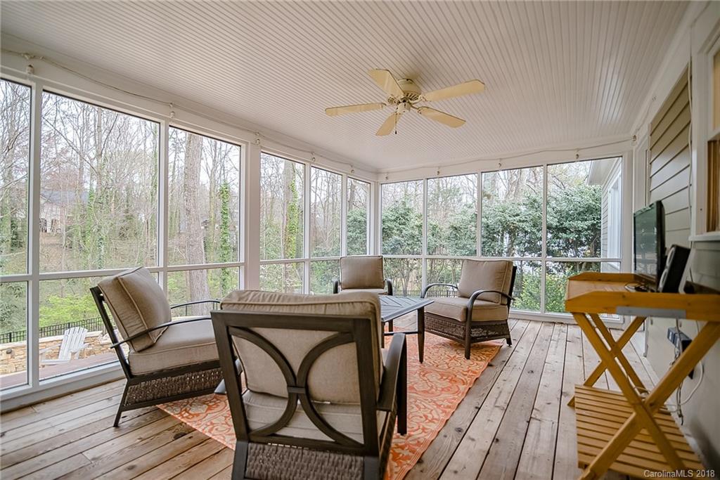 2307 Brandermill Place Charlotte NC 28226