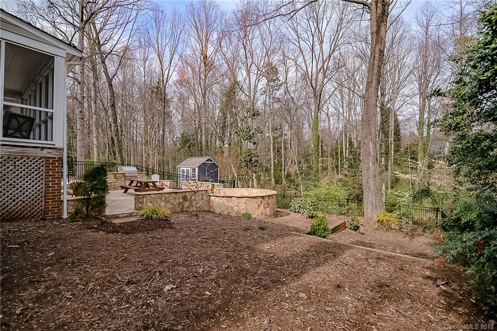 2307 Brandermill Place Charlotte NC 28226