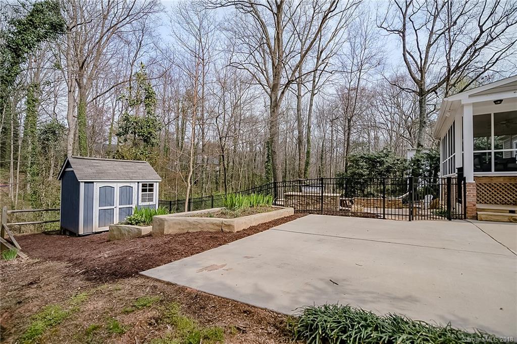 2307 Brandermill Place Charlotte NC 28226