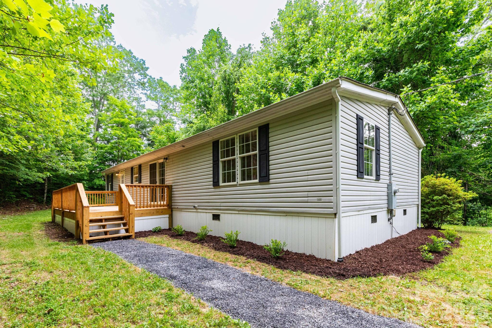 61 Blue Mountain Road Fairview NC 28730