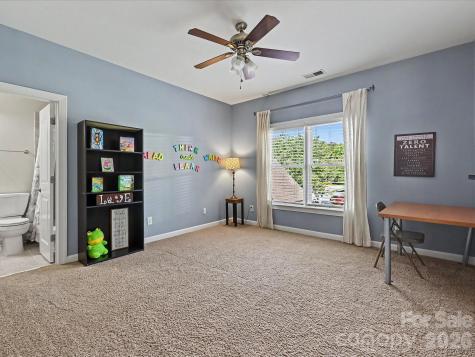17146 Harcombe Drive Charlotte NC 28277