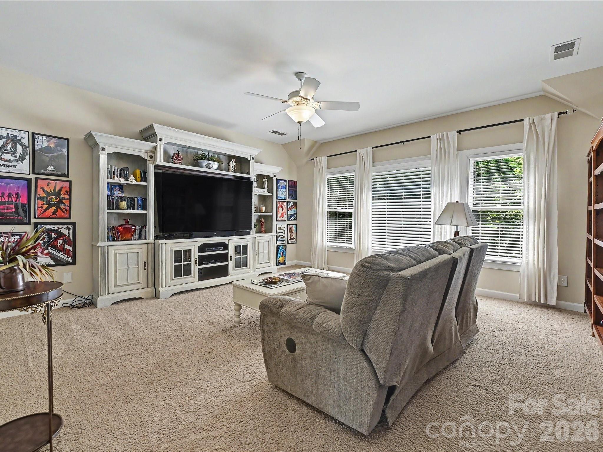 17146 Harcombe Drive Charlotte NC 28277