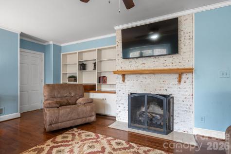 1540 Westbrook Circle Gastonia NC 28052