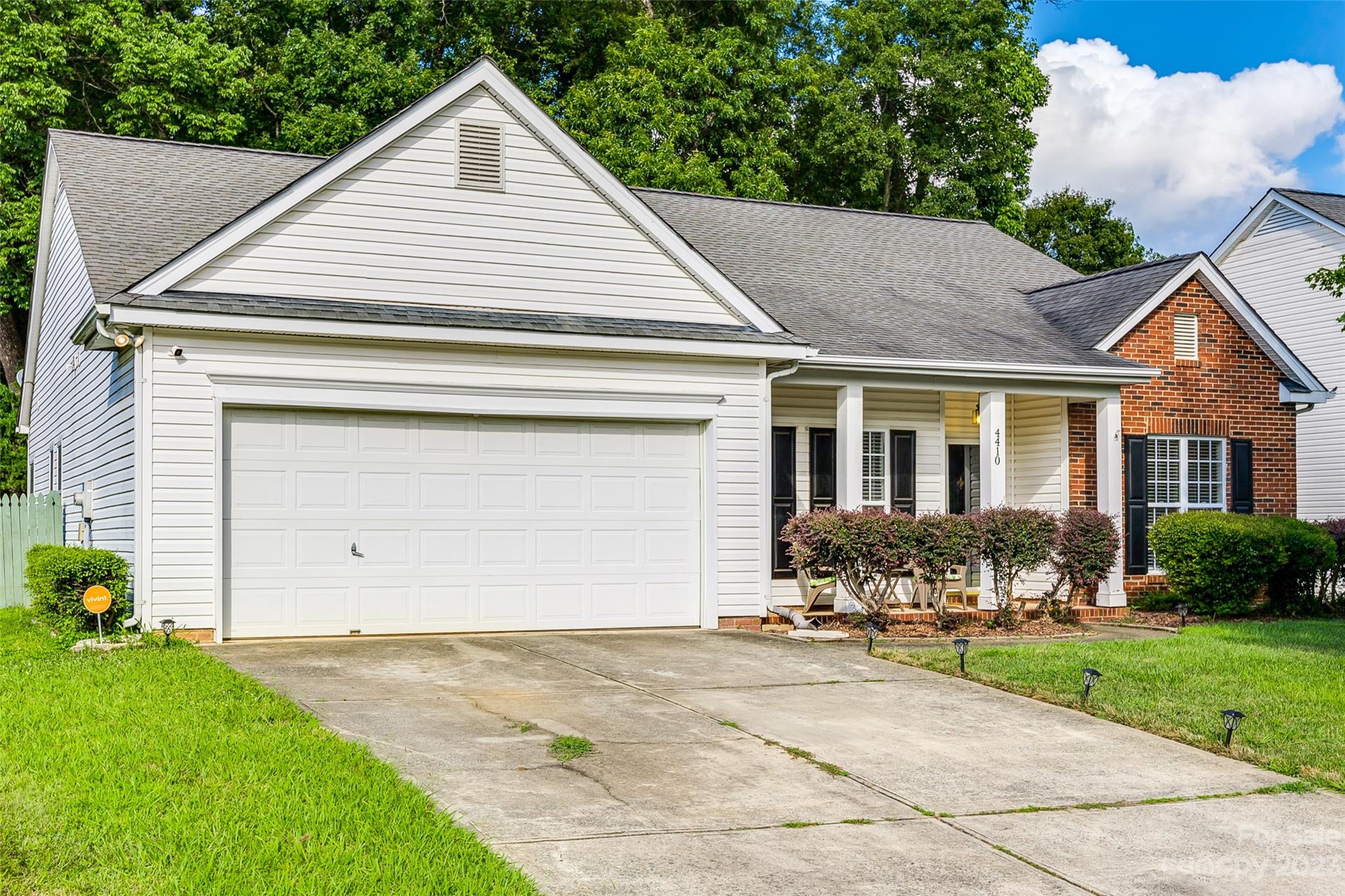 4410 Chadsworth Court Charlotte NC 28269
