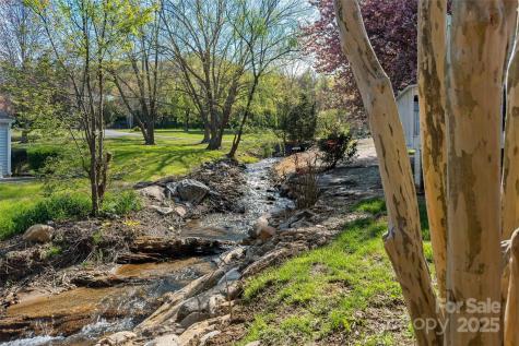 2 Llama Vista Court Black Mountain NC 28711