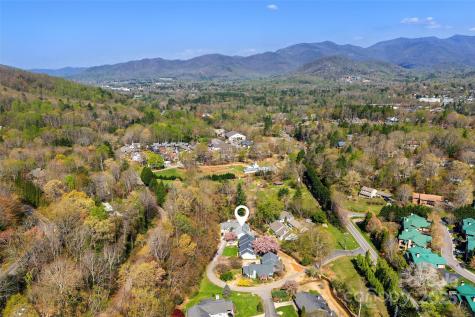 2 Llama Vista Court Black Mountain NC 28711