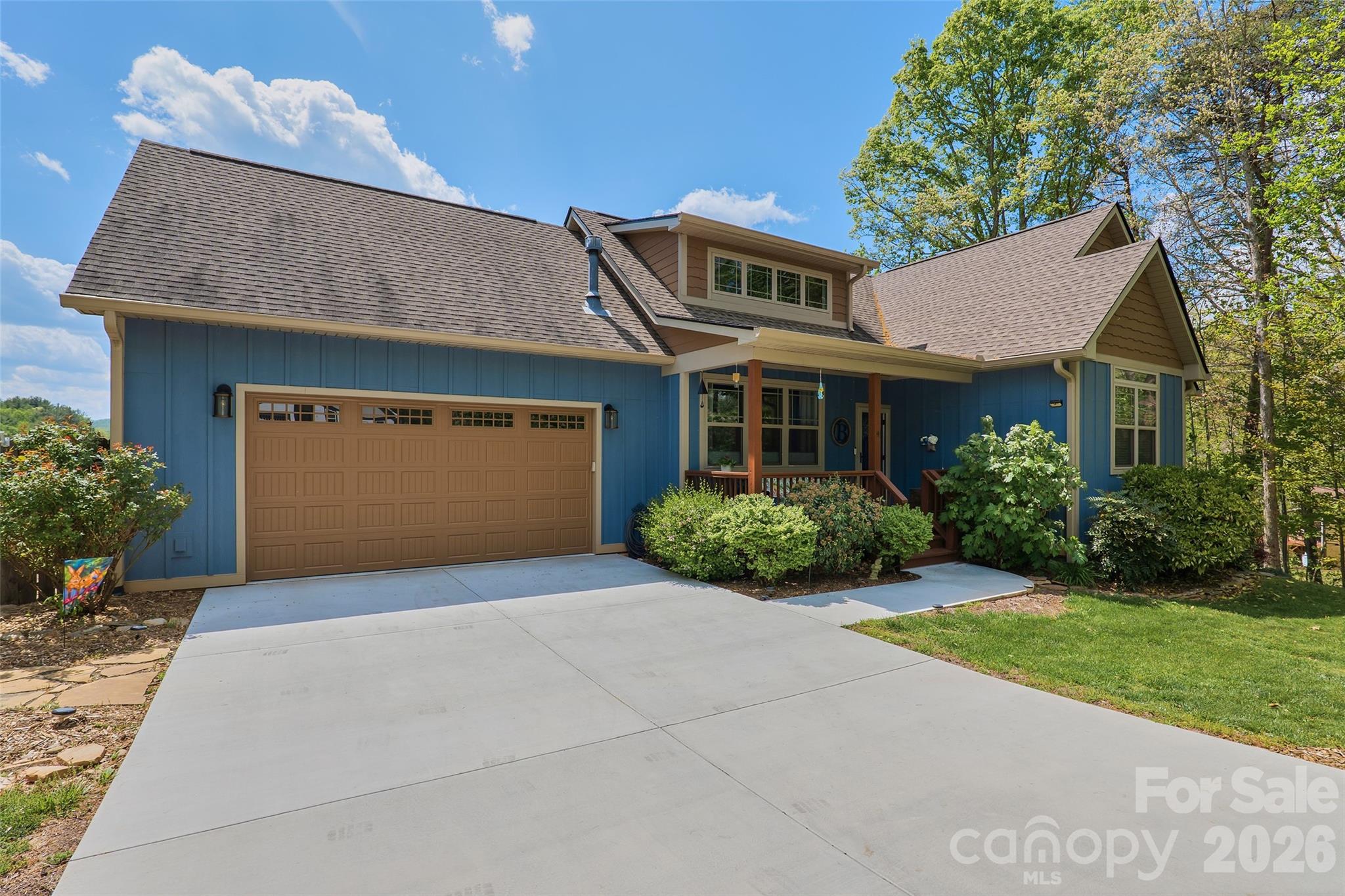 4 Oak Mountain Drive Leicester NC 28748