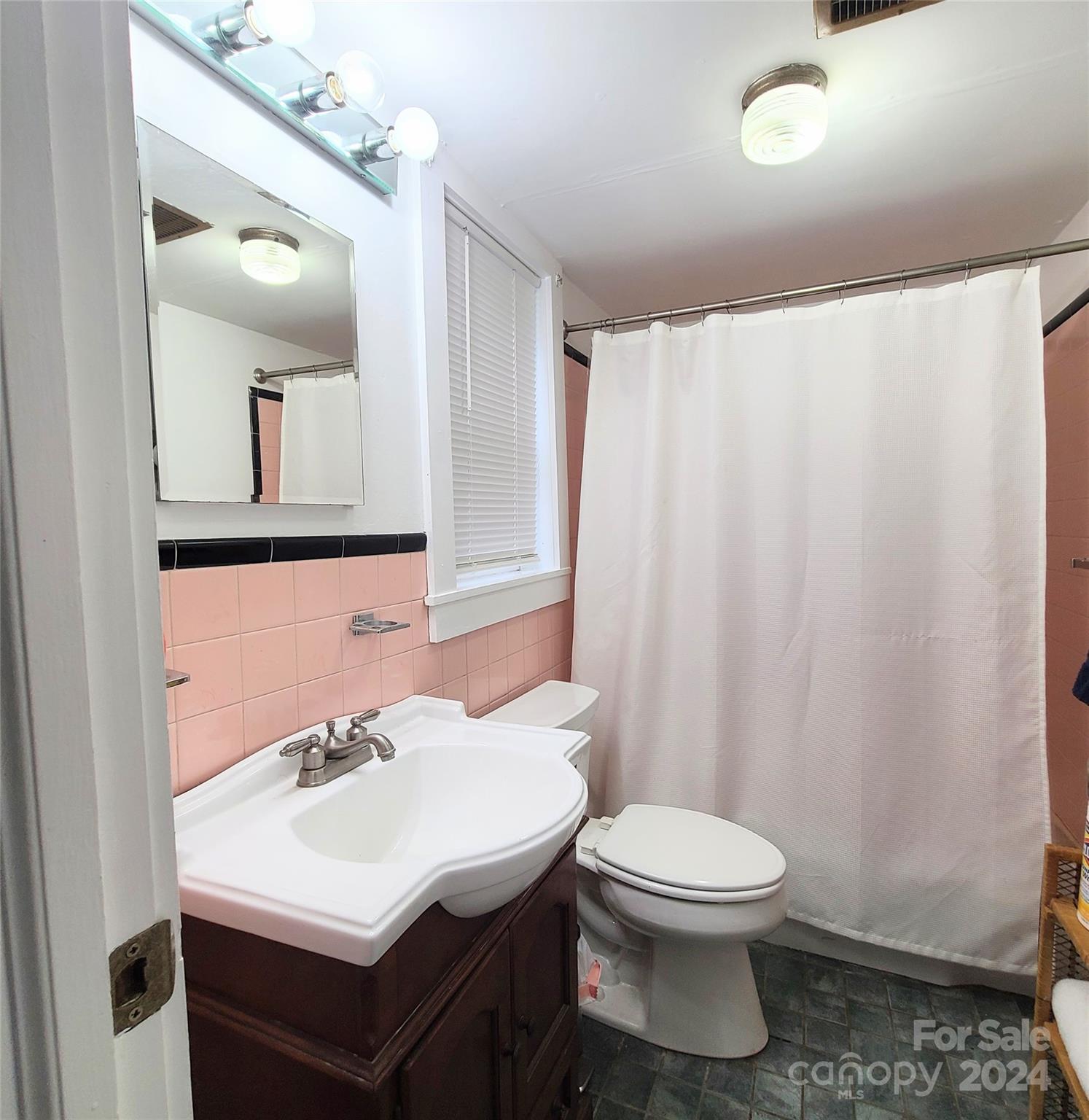 152 Murphy Hill Road Weaverville NC 28787