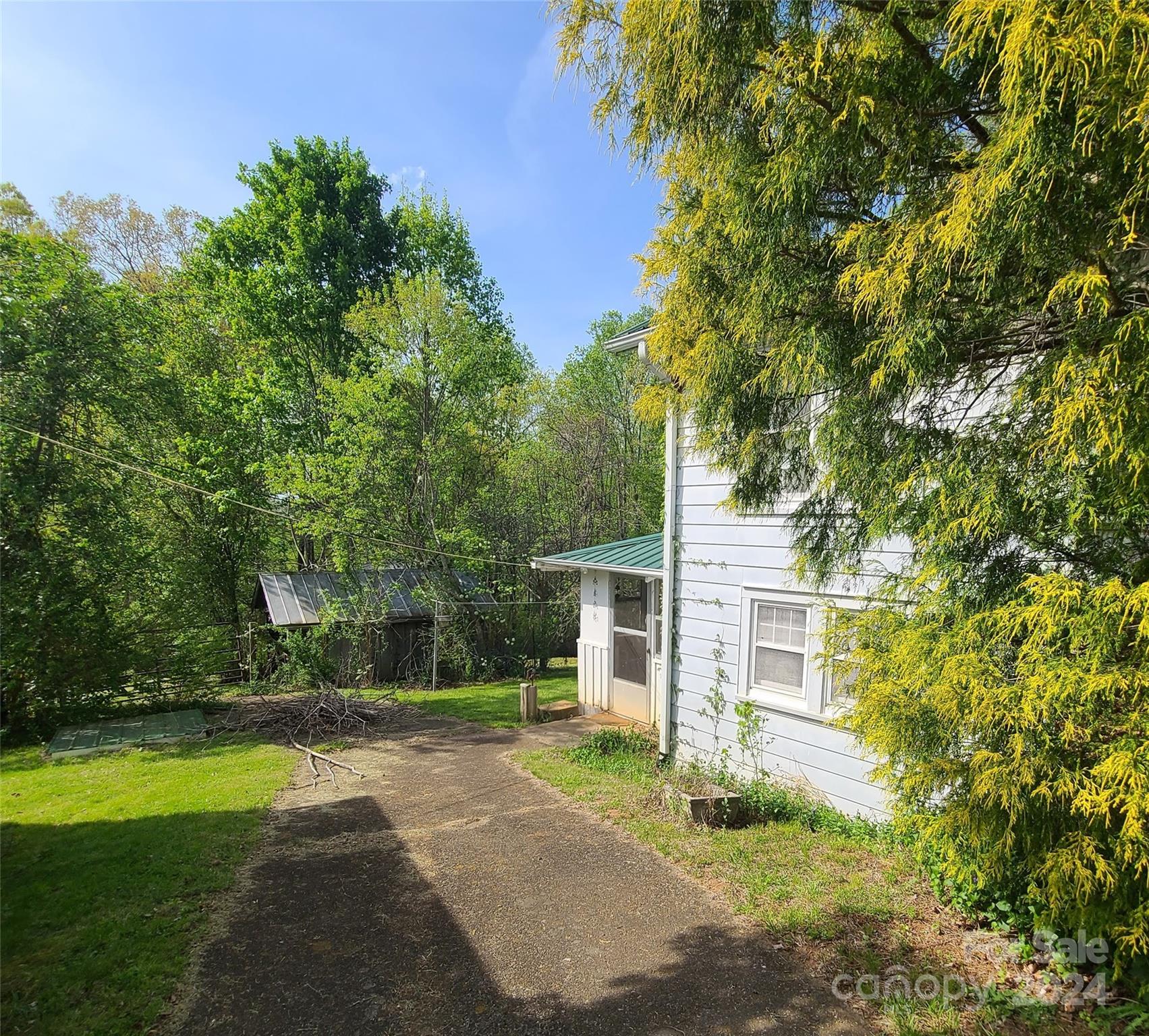 152 Murphy Hill Road Weaverville NC 28787