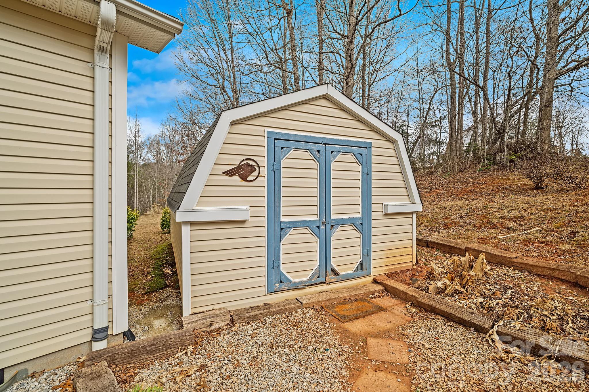 60 Maple Ridge Drive Old Fort NC 28762
