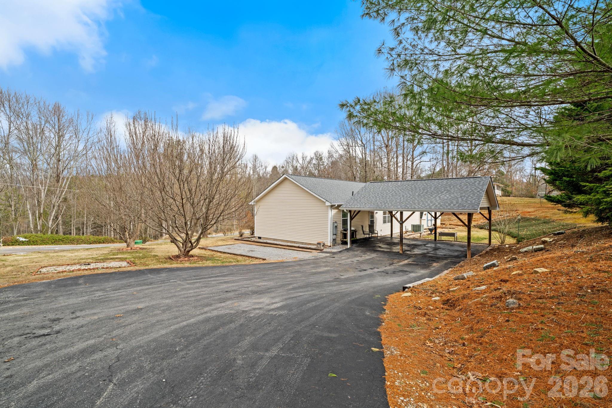60 Maple Ridge Drive Old Fort NC 28762