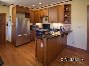 9 Meadowview Road Asheville NC 28804