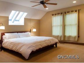 9 Meadowview Road Asheville NC 28804