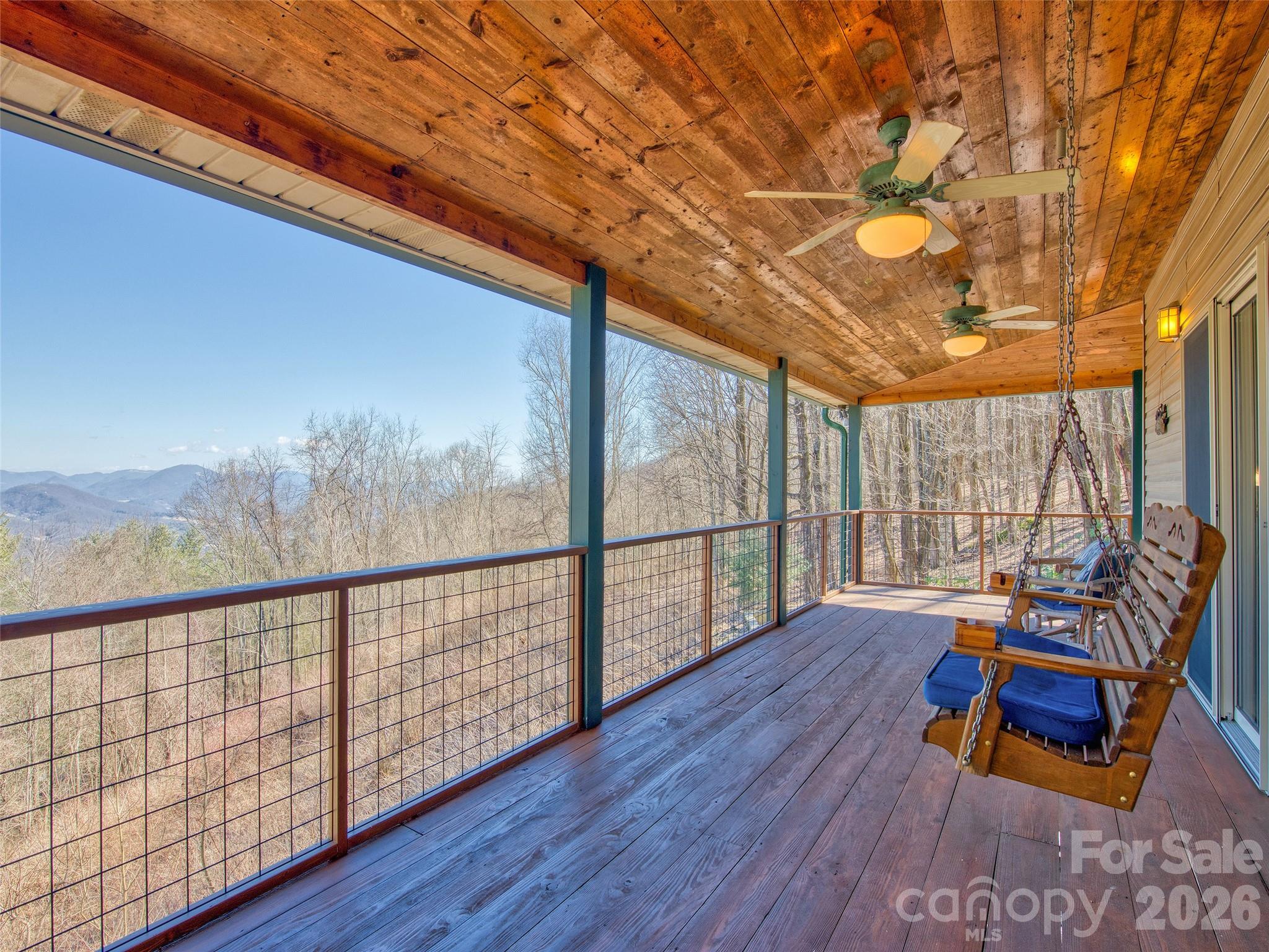 1463 Apple Creek Road Waynesville NC 28786