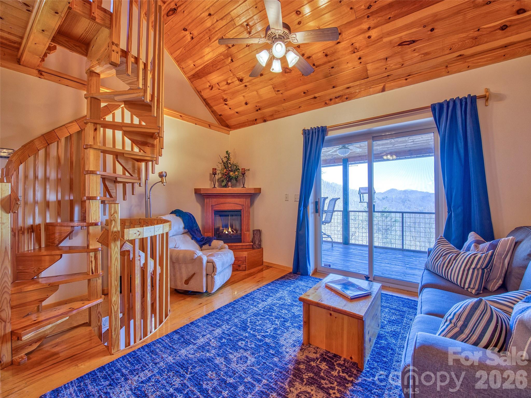 1463 Apple Creek Road Waynesville NC 28786
