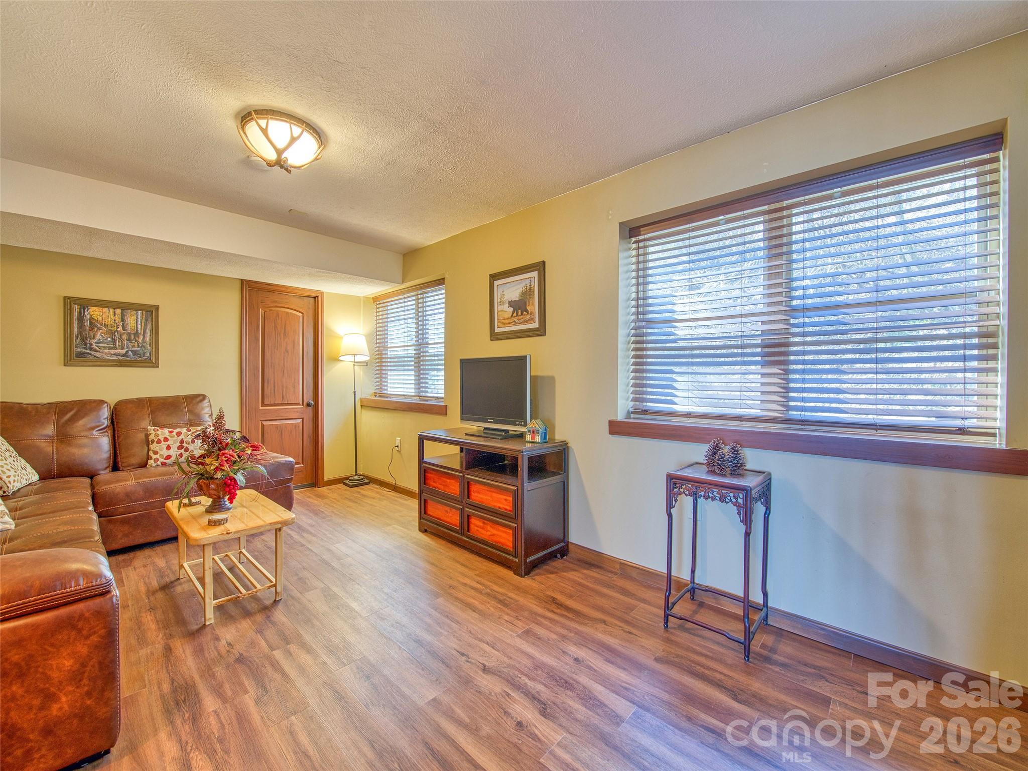 1463 Apple Creek Road Waynesville NC 28786