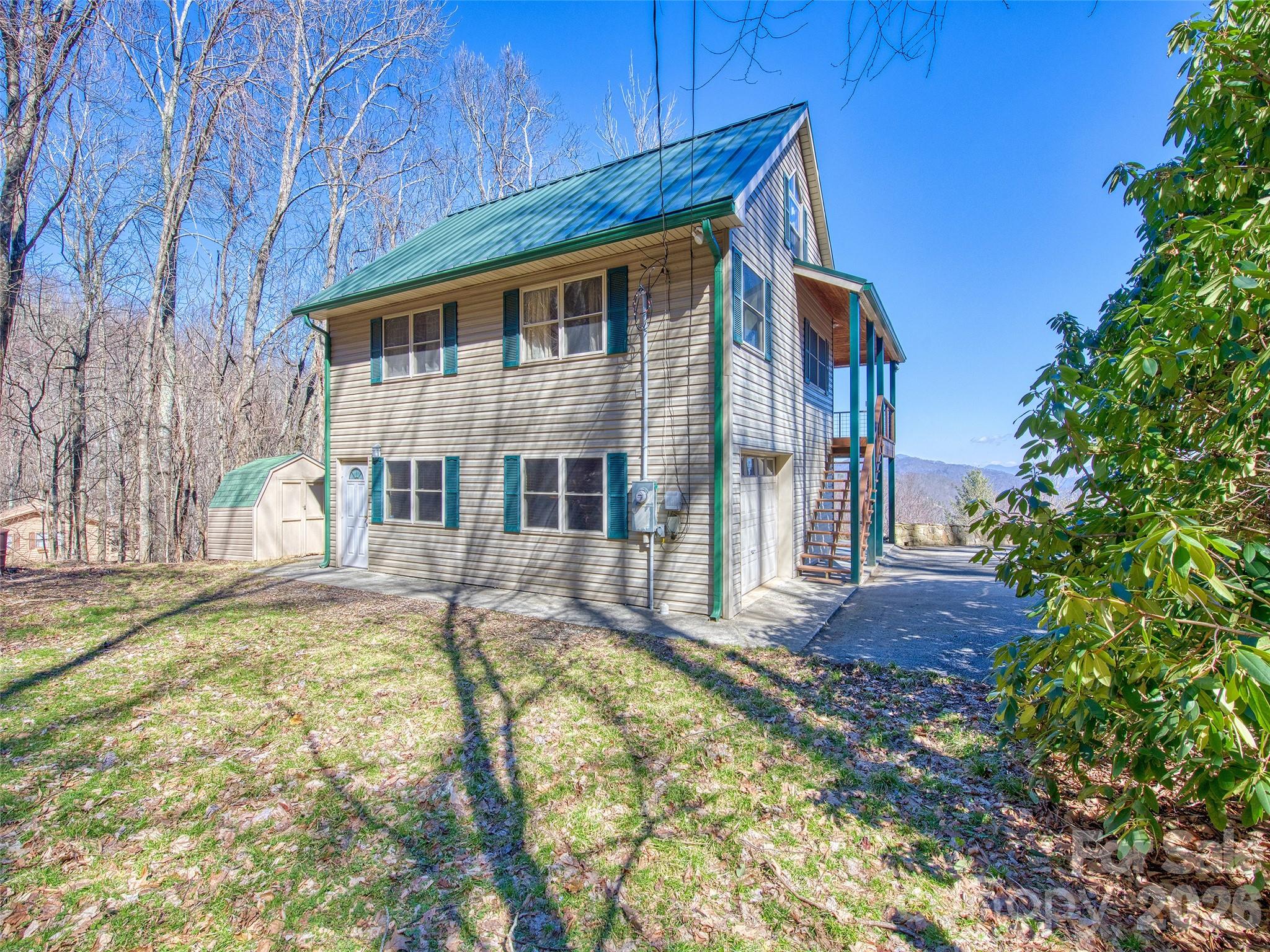 1463 Apple Creek Road Waynesville NC 28786