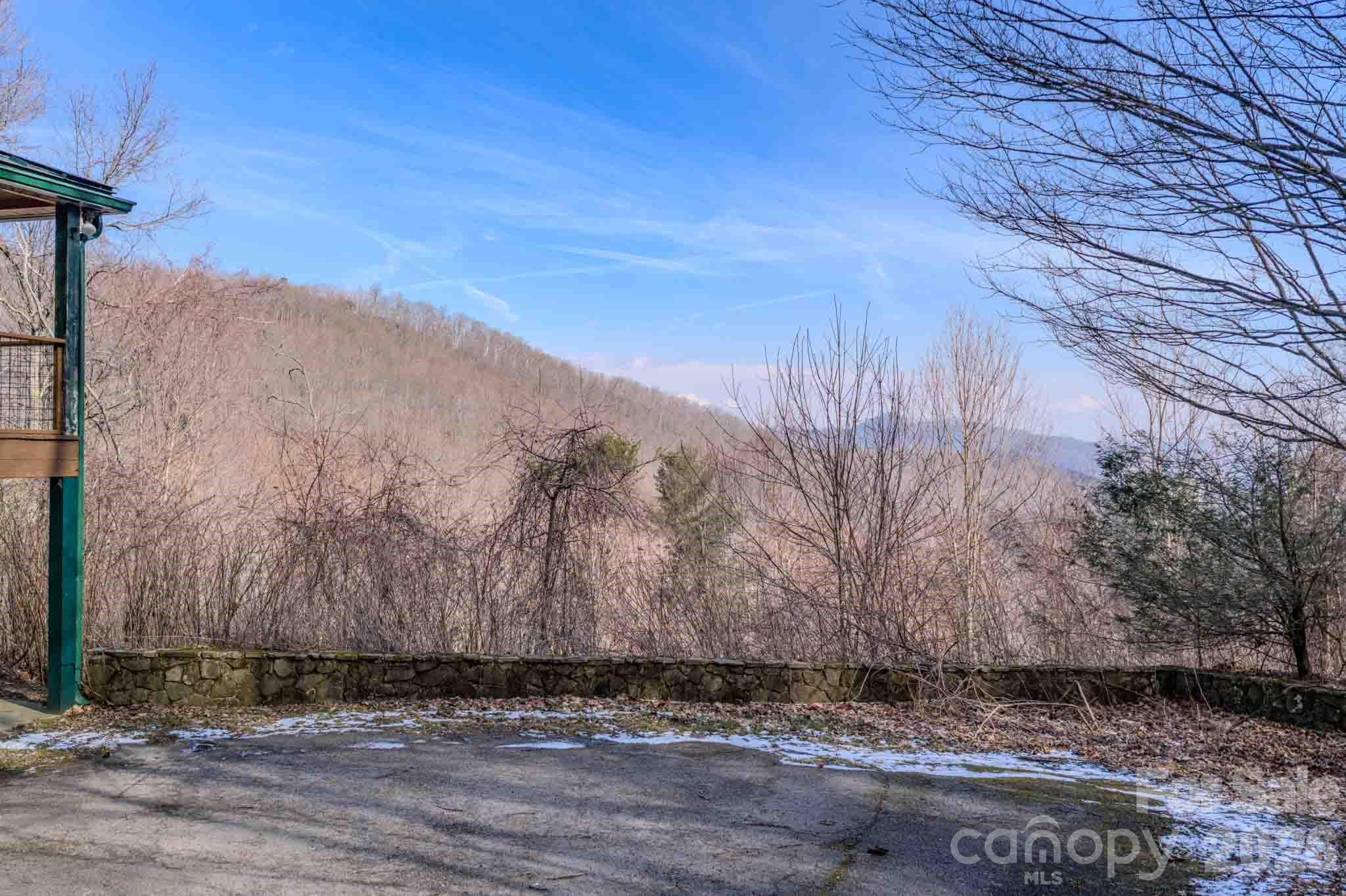 1463 Apple Creek Road Waynesville NC 28786