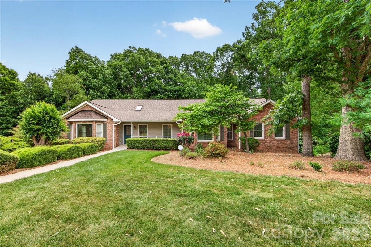 148 Miss Ellie Lane Gastonia NC 28056